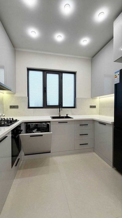 Golden House 4 комнатная квартира 85м2 Авторский ремонт подключ