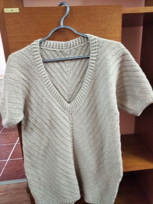 Кофты женские,ручная вязка.