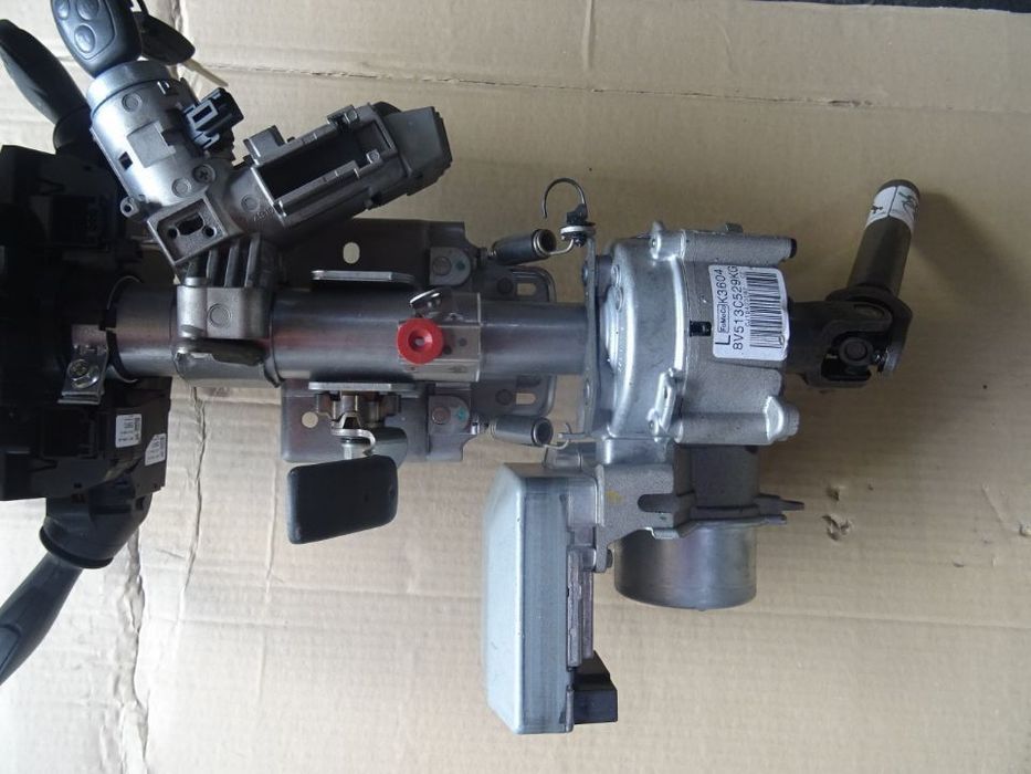 Vand Coloana de Volan Ford Fiesta din 2011 volan pe stanga cod: 8v513c529kg