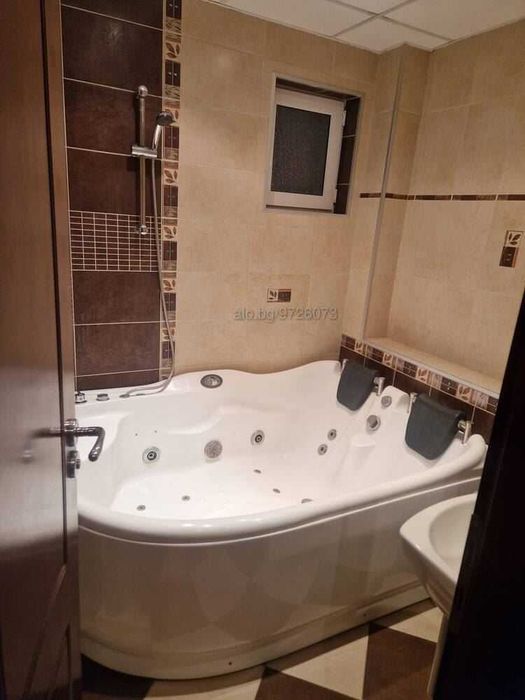 Дава се под наем Тристаен апартамент в Пловдив, Съдийски - 85 кв.м за 459 € - Снимка #10