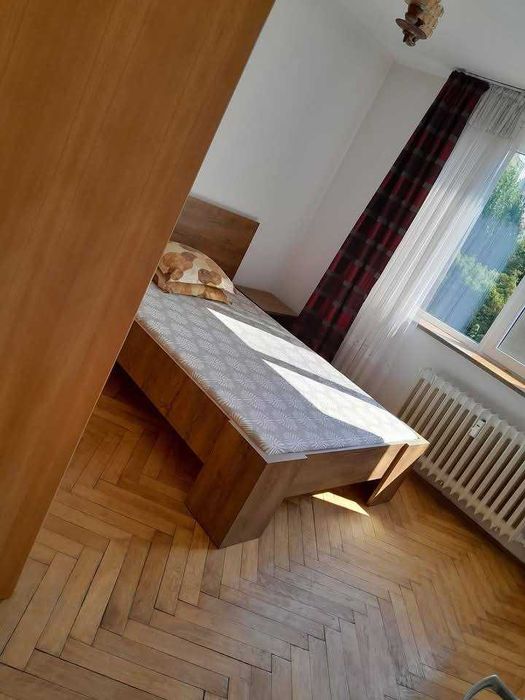 Închiriez apartament 2 camere Calea București lângă McDonald's