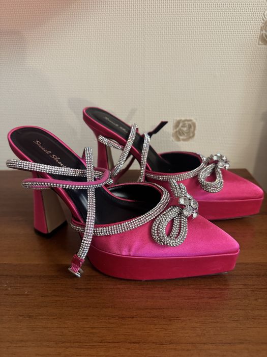 Дамски обувки на ток