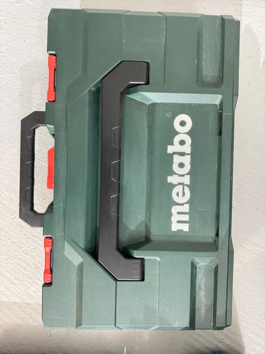 Polizor Metabo pe baterii, nou