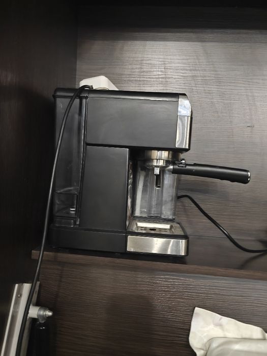 Кофе машина Polaris