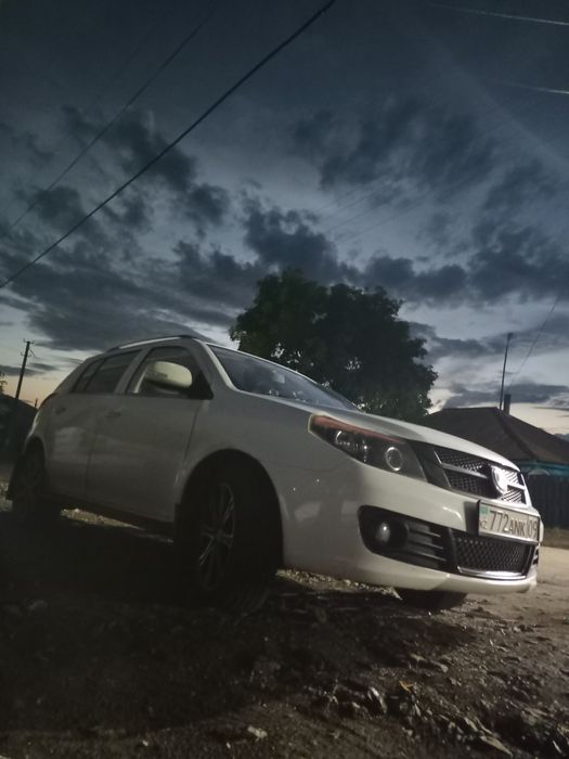 Продам Geely MK Cross 2014 года