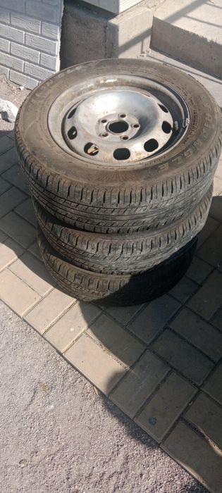 Продам летние колеса