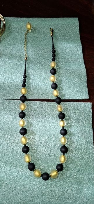 Женские украшения