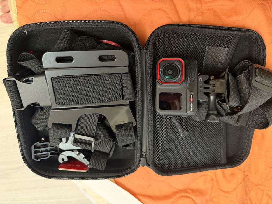 insta360 ace pro 2