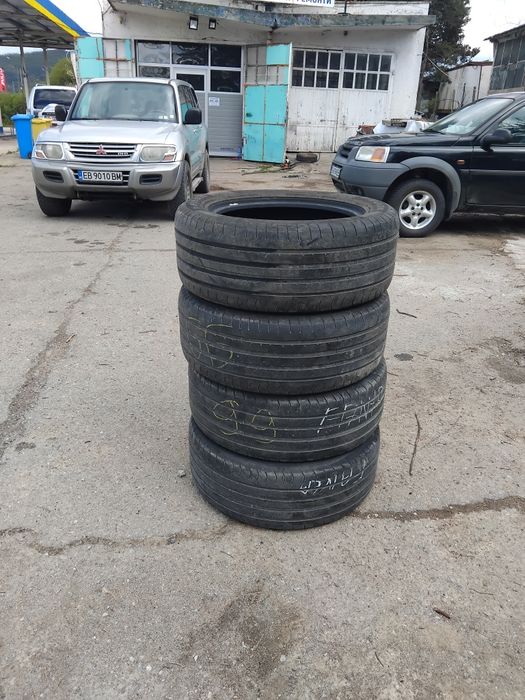 Гуми Fulda 255/55 R18 – комплект 4 бр. в отлично състояние
Продавам комплект от 4 броя гуми Fulda с размер 255/55 R18. Гумите са нов внос и са запазен