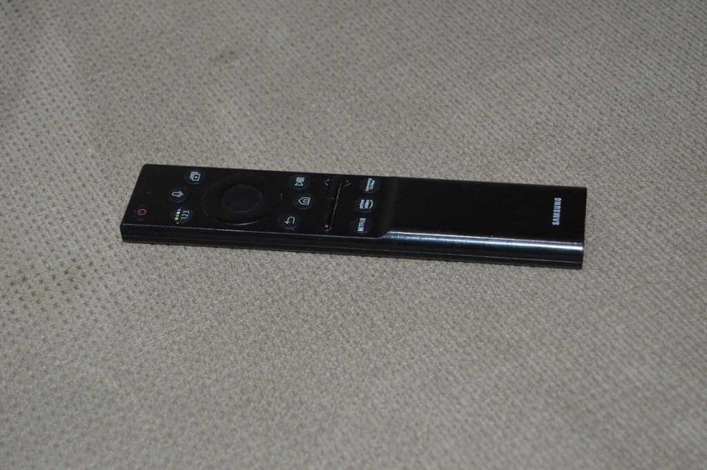 Telecomandă Samsung Smart Control Originală, Model BN59-01357B – Încărcare Solară, Control Vocal