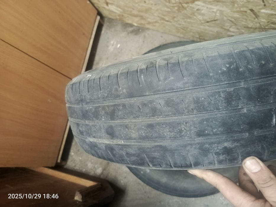 Продам резину с дисками на газель