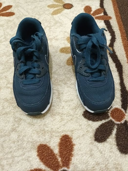 Детски маратонки и ботуши