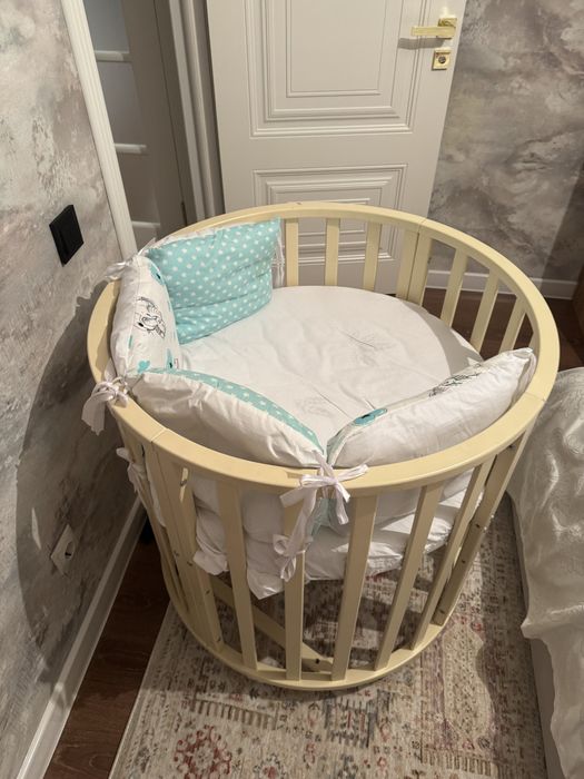 Продам манеж 9/1