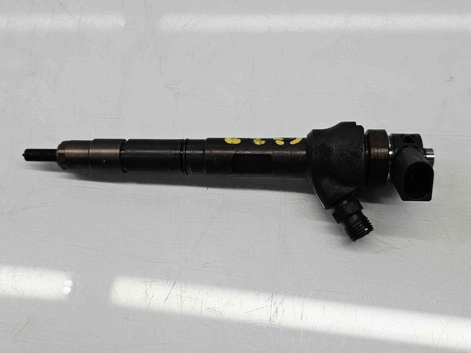 Injector  Seat Leon (5F1) [Fabr 2012-2018] 04L130277AK 2.0 TDI CRBC 11