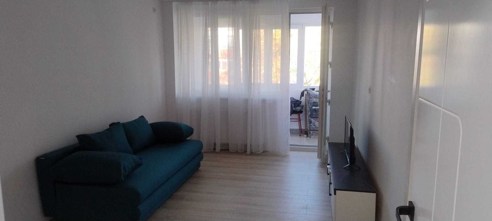 Apartament cu 2 camere de închiriat – renovat recent
