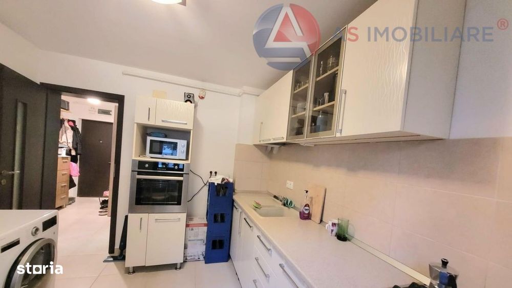 Apartament modern cu 2 camere, parcare inclusă, Tractoru – Zona Coresi
