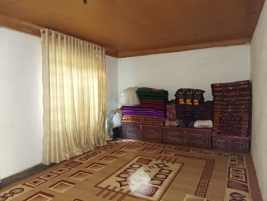 Қишлоқдан иахши дала ховл