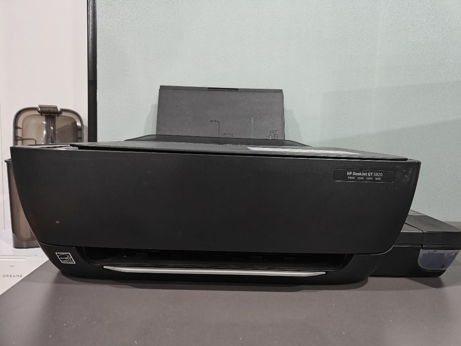 HP DeskJet GT 5820