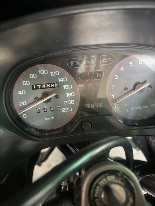 Yamaha XJ 600 ( recent inmatriculata ) 17500 Km realii