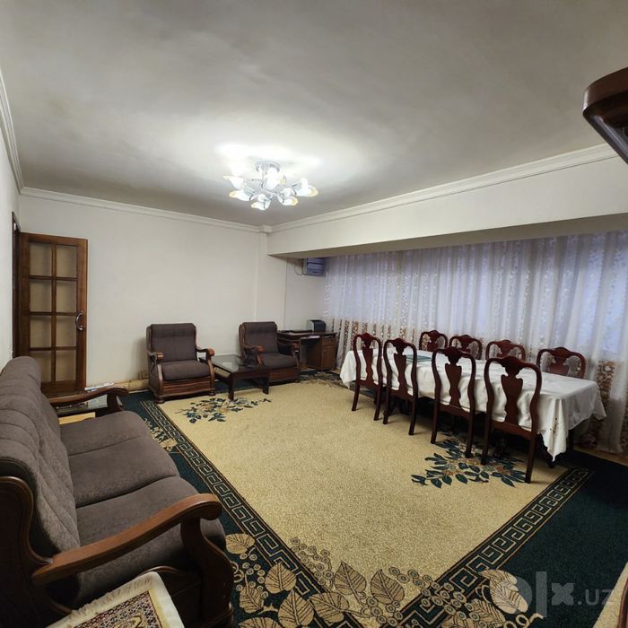 Продаётся 3/3/9 Ц-12 Шайхантахур 86 м² Кирпич С мебелью и техникой.