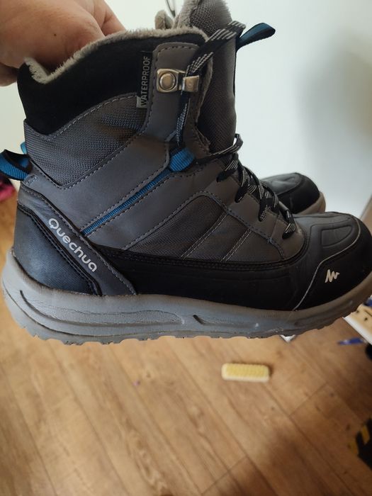 Bocanci Quechua de iarna