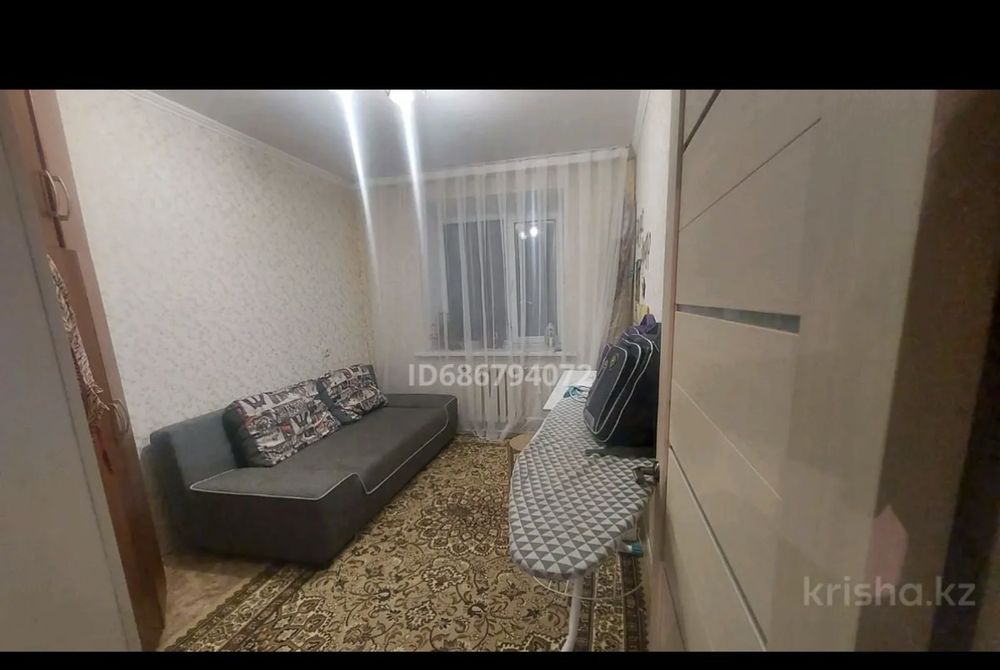 Продам 3 к.кв. 8 мкр.
