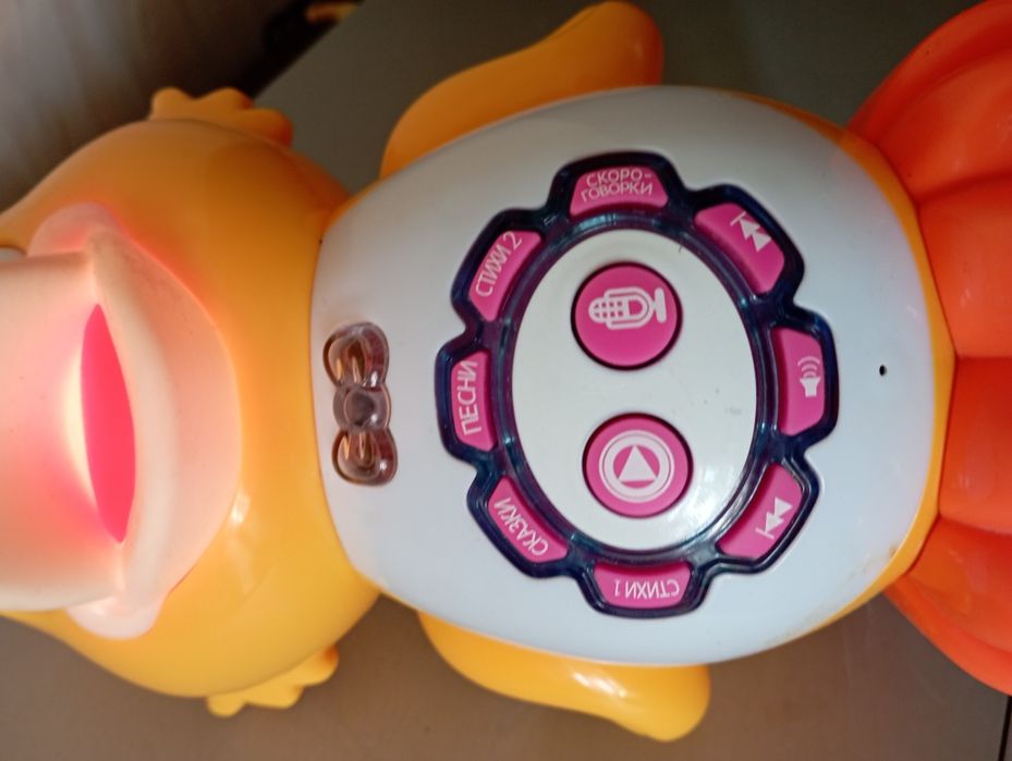 Игрушка утёнок говорящий