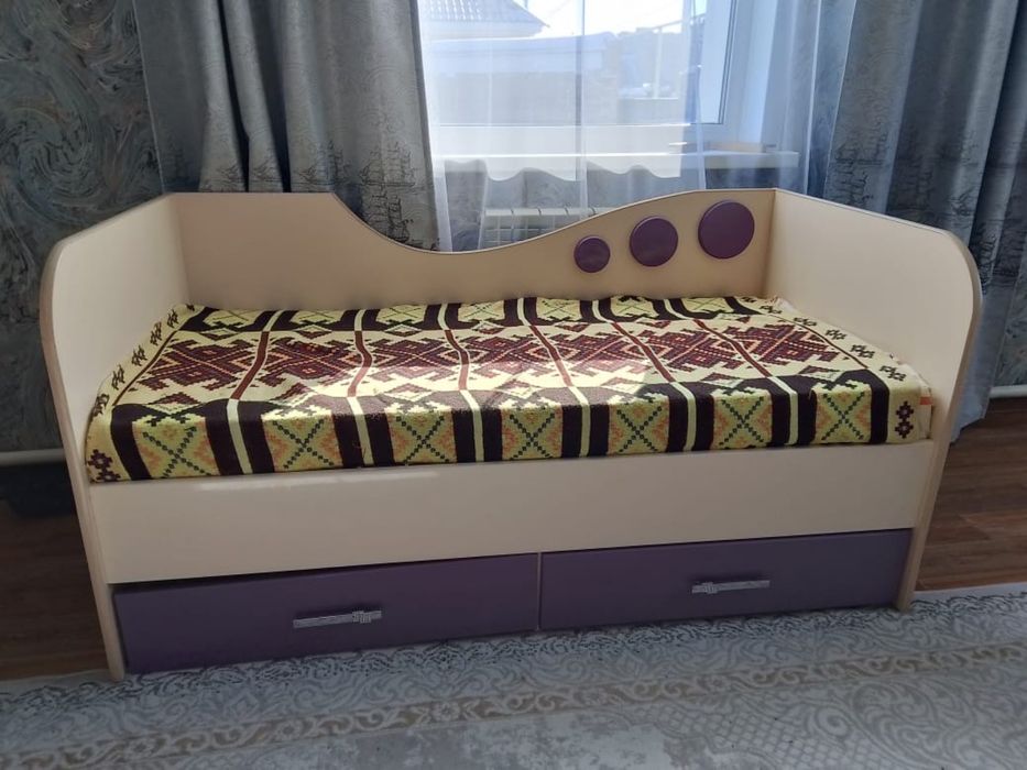Продам детскую кровать
