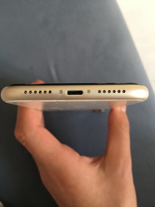 IPhone 11 в среднем состояние  оригинал EAC