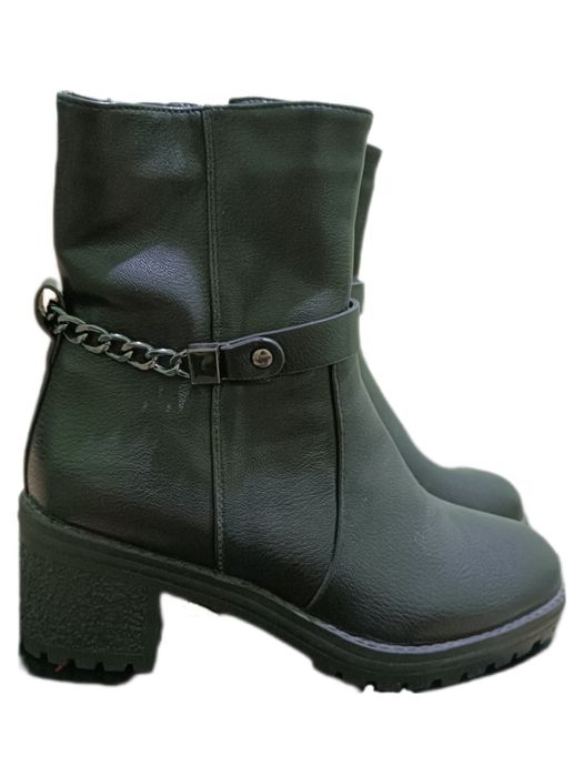 Ayollar etigi Женская обувь