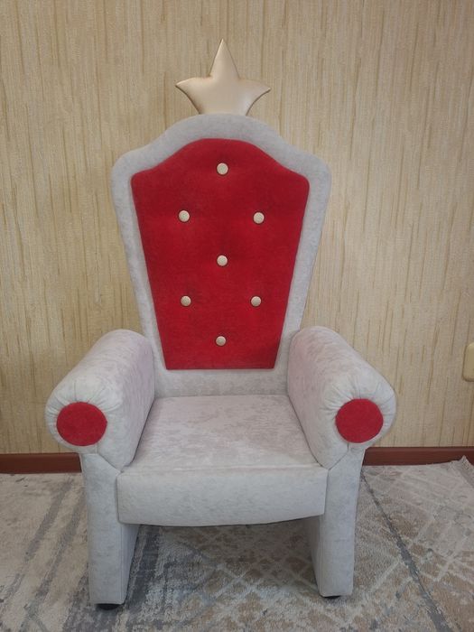 Продам      трон