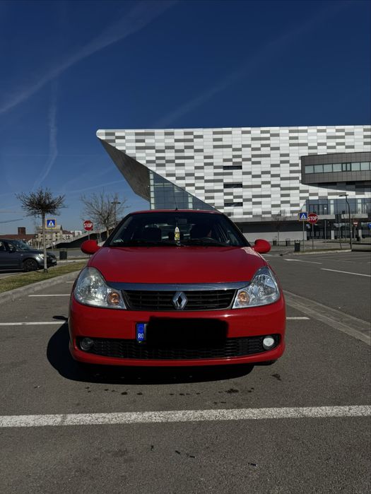 Vand Renault Symbol 2011 banzina +gpl