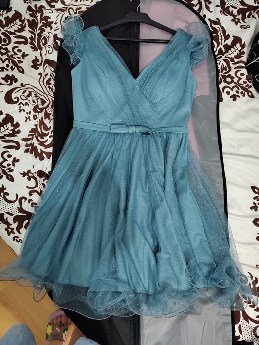 Vand rochie ocazie