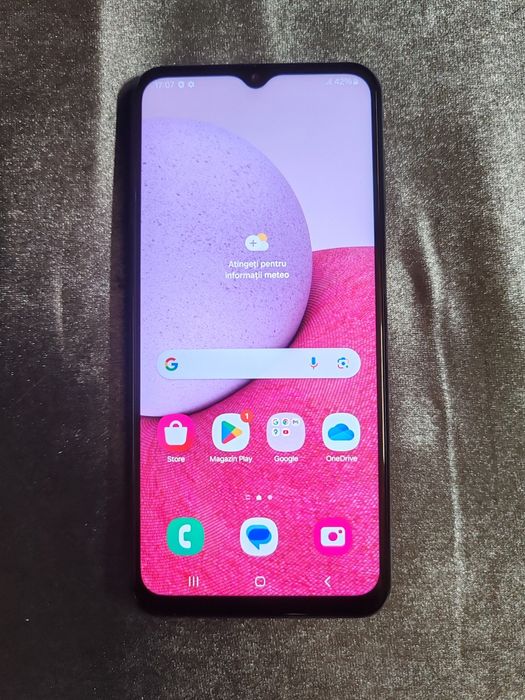 Samsung  a13  (4/64 gb )
