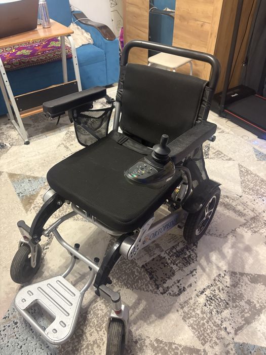 Инвалидная коляска