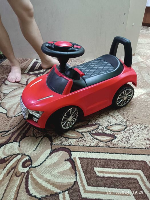 Коляска прогулочная, толокар в подарок