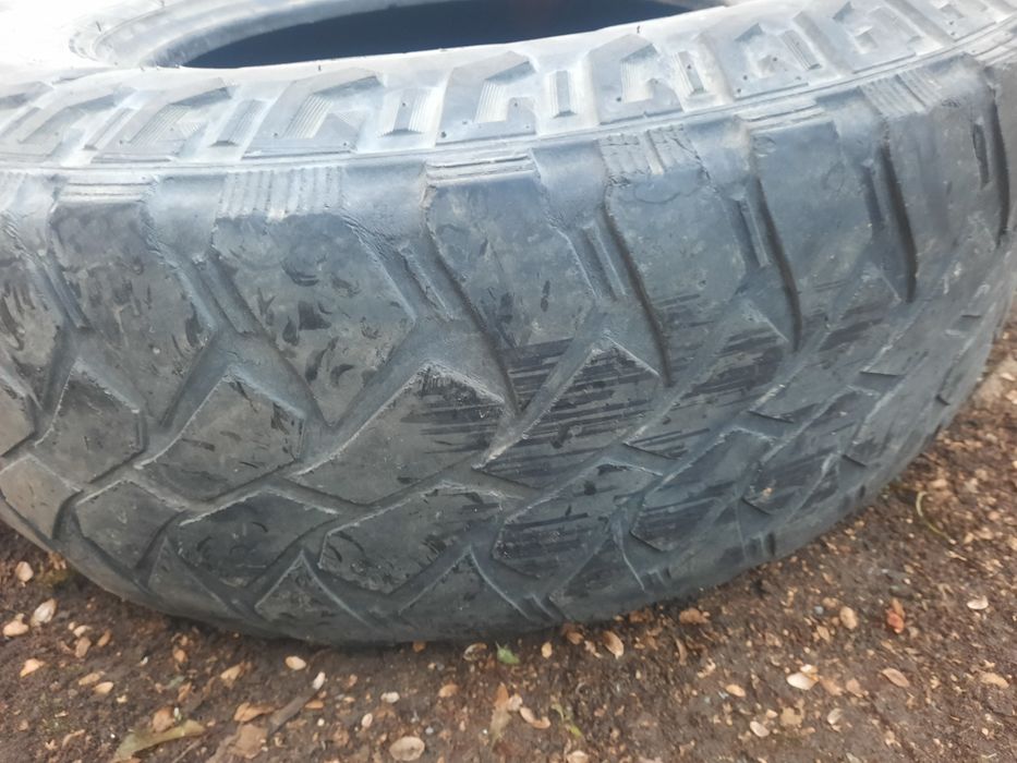 Резина R16 грязевая 265/75/16