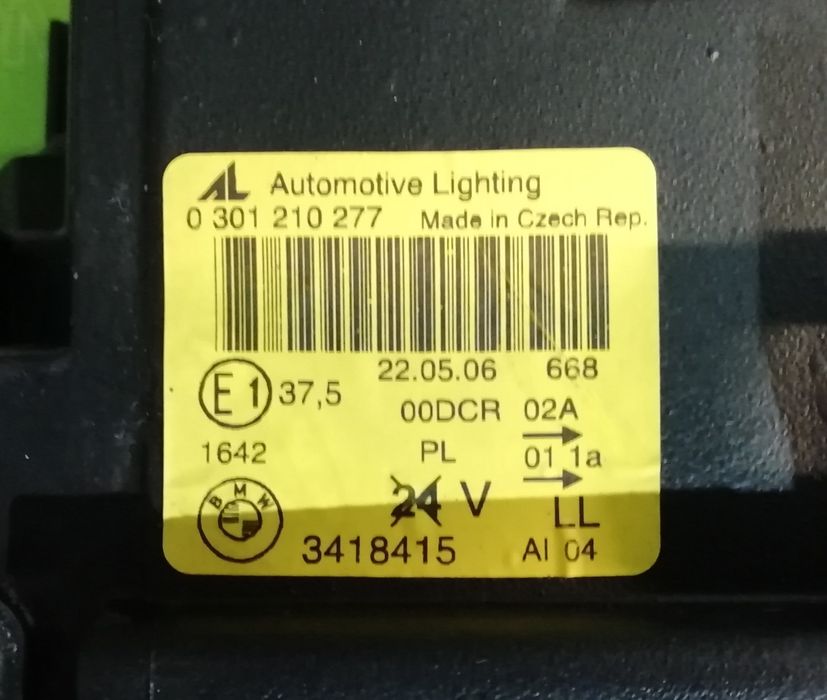 Фар Фарове за БМВ Х3 Е83 / BMW X3 E83 Bi-Xenon.