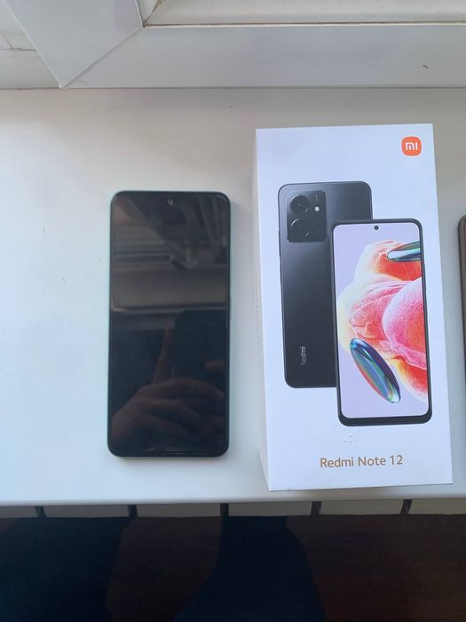 Редми нот 12.   .