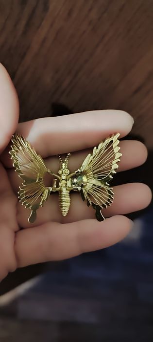 Жёлуди красиво пристегнуть