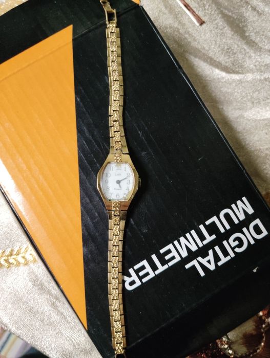 Smartwatch NOU,Ceas mecanic și Quartz.