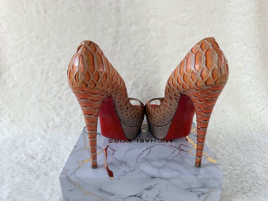 Christian  Louboutin sanda dama