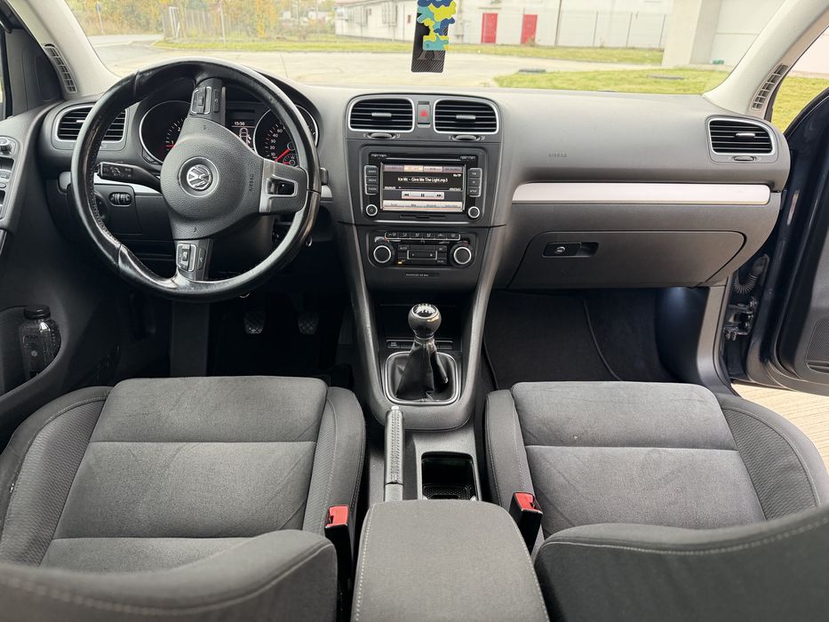 VOLKSWAGEN Golf 2010 — imagine 3