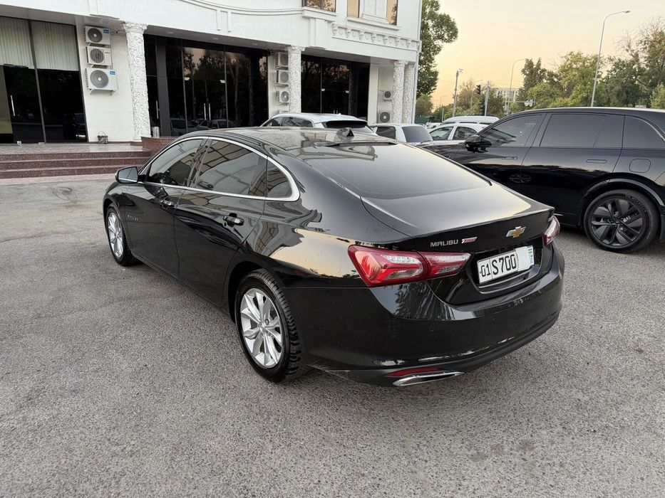 Malibu 2 Premier Qora 2022 Yil Toza