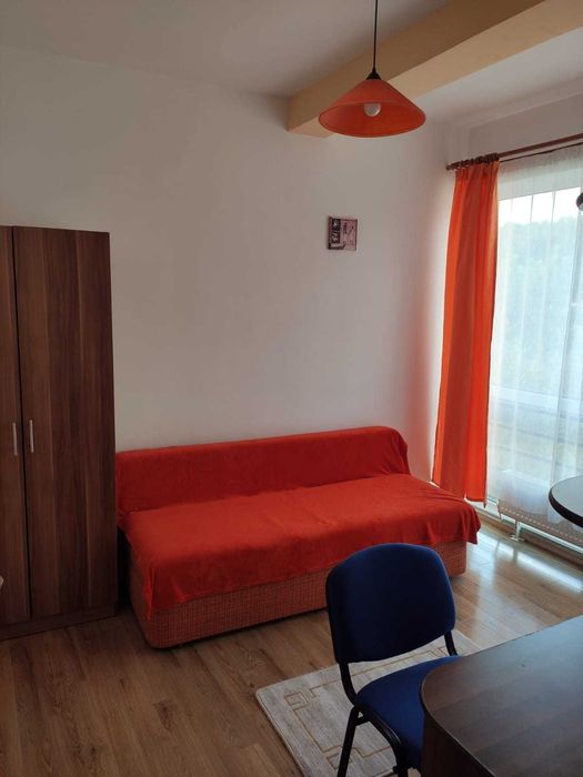 Se inchiriaza apartament 3 camere Manastur