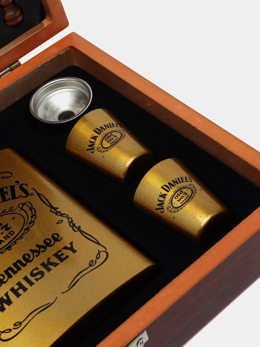 Подарочный набор Шахматы