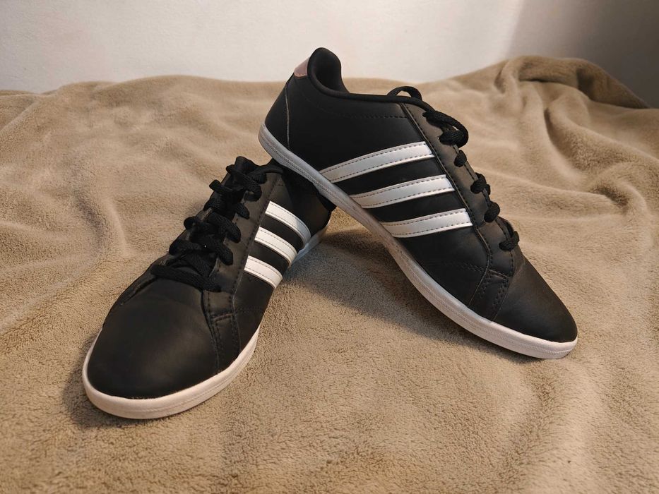 Adidas VS Coneo QT pink