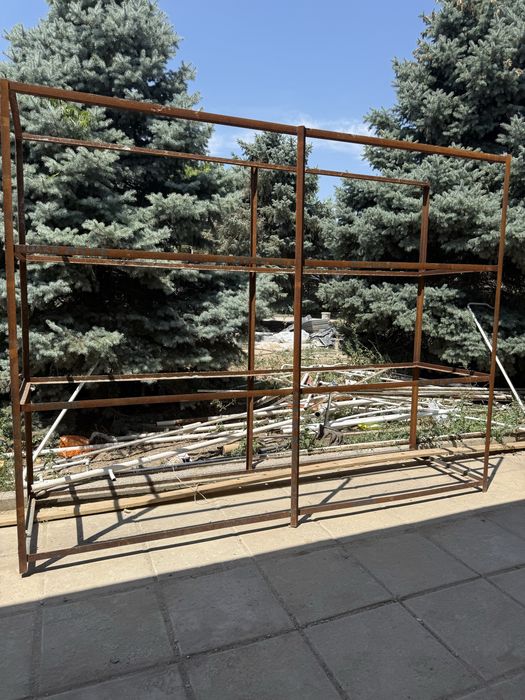 Продам стеллаж металический