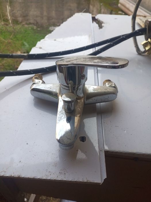 Продается свои разные смесители