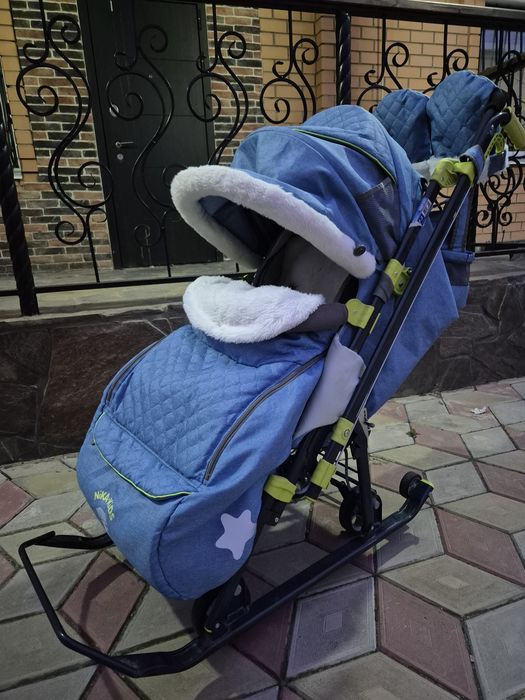 Продам детские санки.